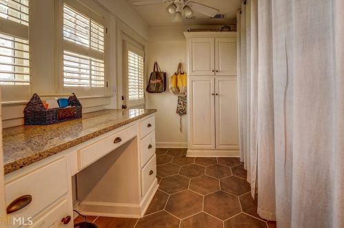 945 College Ave, Conyers GA 30012-4423 exterior