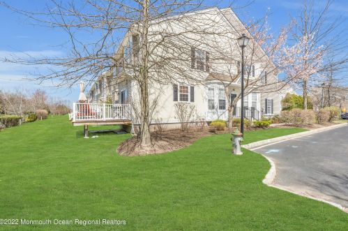 85 Brookfield Dr, Jackson Twp NJ 08527-3857 exterior