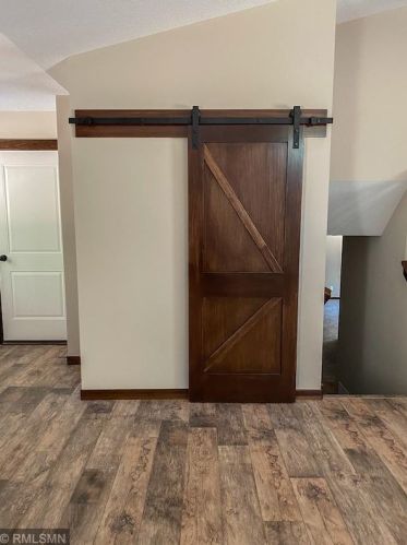 32 150, Princeton MN exterior