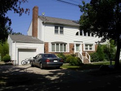54 Anthony Cir, Newton, MA 02460-1110