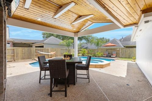 1531 Bellwood Lk Dr, Richmond TX 77406-7972 exterior