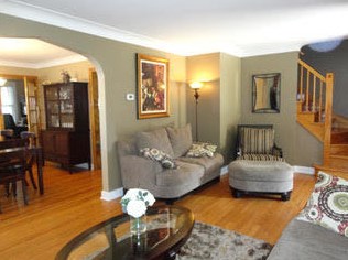 3823 Maple Ave, Forest View, IL 60402-3936