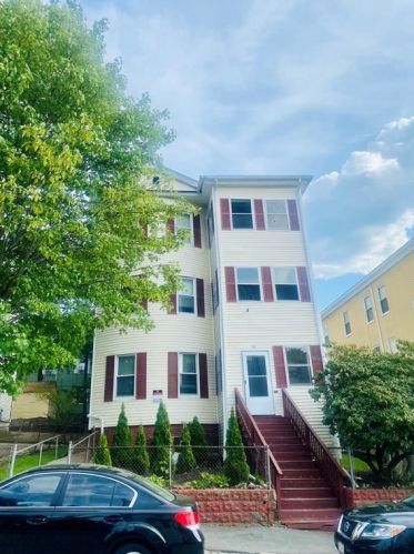 16 Jefferson St, Worcester MA 01604-4340 exterior