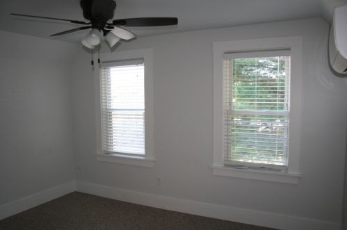 906 Southbridge St, Worcester MA 01610-2927 exterior