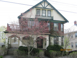 86 Jewett St, Newton, MA 02458-1524