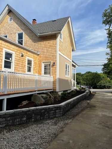 4 Nelson St, Plymouth MA  02360-4045 exterior