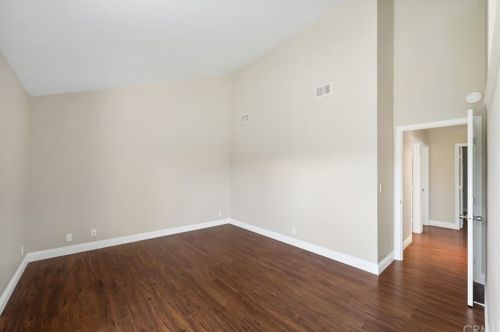 14732 Sweetan St, Irvine CA 92604-2425 exterior