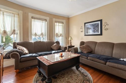 58 Fremont Ave, Everett MA 02149-5022 exterior