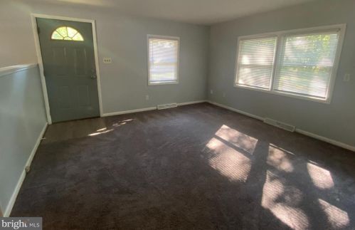 356 Parkville Station Rd, West Deptford NJ  08086-1622 exterior