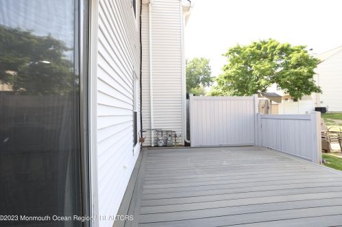 30 Renee Ct, Jackson Twp NJ 08527-2371 exterior