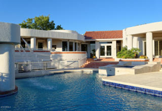 5815 25th St, Phoenix AZ  85040-3630 exterior