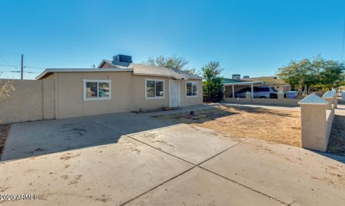 2535 Corona Ave, Phoenix, AZ 85040-2635