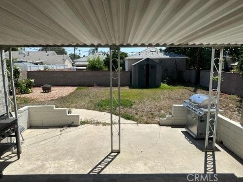 8026 Milna Ave, Whittier CA  90606-3030 exterior