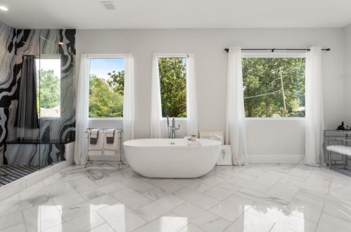 1756 Akin Dr, Atlanta GA 30345-3948 exterior