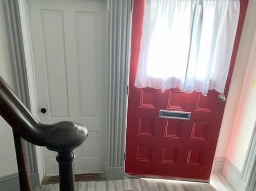 107 Chancery St, New Bedford MA 02740-3568 exterior