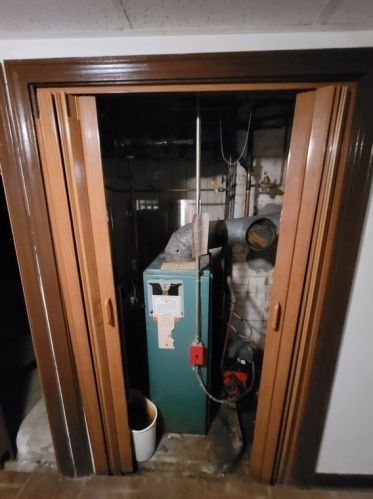 44 Bigelow St, Fall River MA 02720-5408 exterior