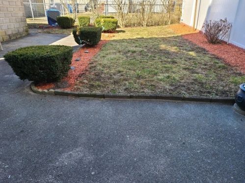 87 Briggs St, New Bedford MA 02740-3206 exterior