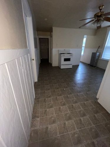 137 Dorchester St, Worcester MA 01610-1905 exterior