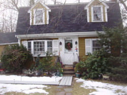 14 Belmore Park, Newton, MA 02462-1515