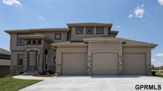 7120 199th St, Gretna, NE 68028-7002