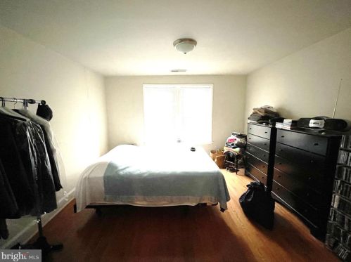 112 20 St, Philadelphia PA 19138-2902 exterior