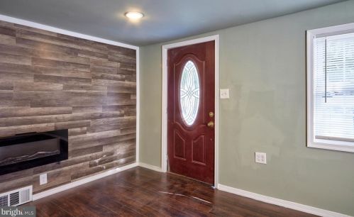 1875 Asbury Ave, West Deptford NJ  08096-4311 exterior