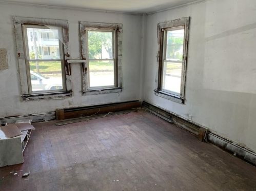 151 Silver Lk St, Royalston MA 01331-1619 exterior