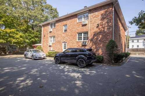 55 Centre St, Quincy MA  02169-6375 exterior