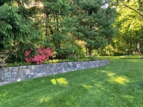 1221 Canton Ave, Milton MA 02186-3503 exterior