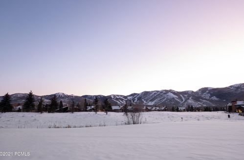 2722 Est Dr, Park City UT 84060-6877 exterior