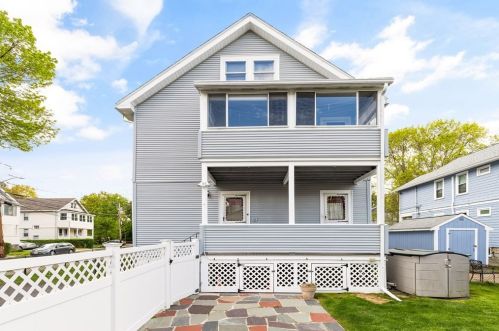 13 Edith St, Arlington MA 02474-8820 exterior