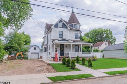 34 Rutherford Pl, Kearny NJ  07032-3117 exterior