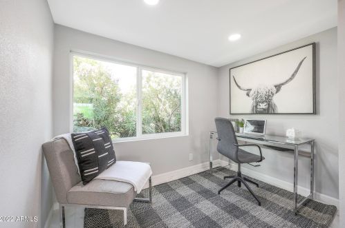 519 El Camino Dr, Phoenix AZ 85051-4627 exterior