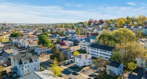 481 Durfee St, Fall River MA  02720-2538 exterior