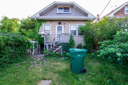 2447 Oak Park Ave, Forest View IL 60402-2530 exterior