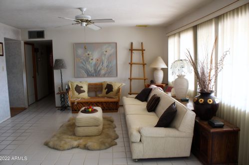 4302 66th Dr, Phoenix, AZ 85033-2713