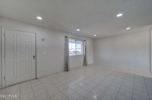 5609 Encanto Blvd, Phoenix, AZ 85035-2916