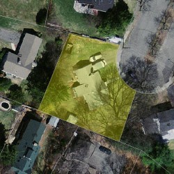 47 Swallow Dr, Newton MA  02462-1311 aerial view
