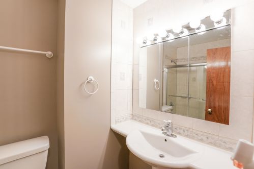 807 Beech Dr, Lemont IL 60440-1601 exterior