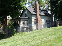 156 Charlesbank Rd, Newton, MA 02458-1740