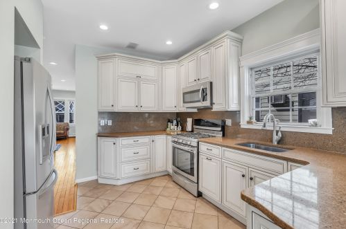 119 Pearl St, Tinton Falls NJ 07701-1522 exterior