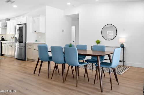 5215 Cambridge Ave, Phoenix AZ 85008-1213 exterior