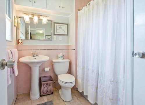 95 Llewellyn Dr, Montgomery MA 01085-2513 exterior