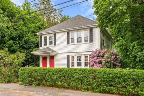 23 Harding St, Newton, MA 02465-1300