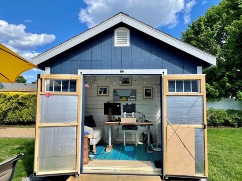 110 Farwell St, Newton MA 02460-1051 exterior