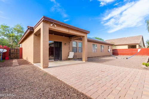 2541 Alta Vista Rd, Phoenix AZ  85041-5331 exterior