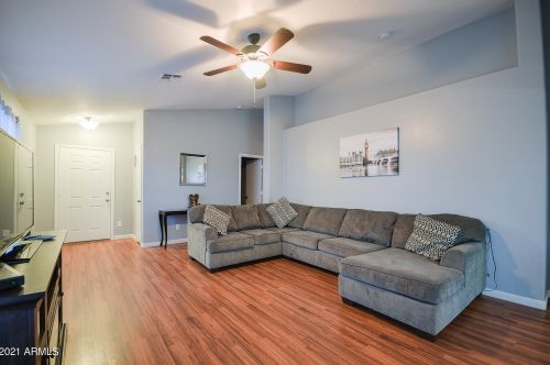 2251 63 Dr, Phoenix AZ 85033-1630 exterior