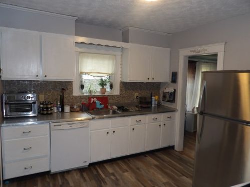 22 Carlisle St, Worcester MA 01602-3324 exterior