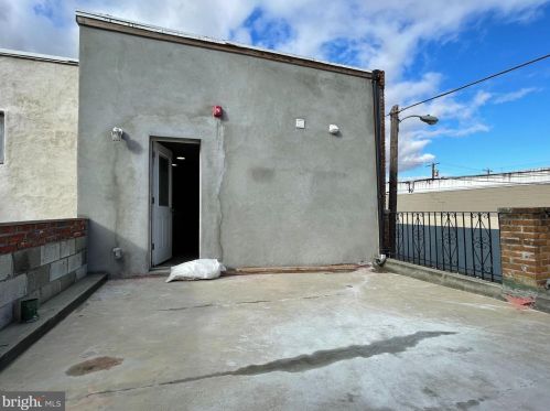 1815 20 St, Philadelphia PA 19145-2048 exterior