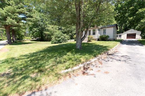 39 Everett St, Norfolk, MA 02056-1650